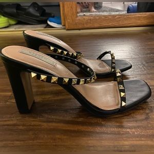 STEVEN Gold Detail Slip On Heel